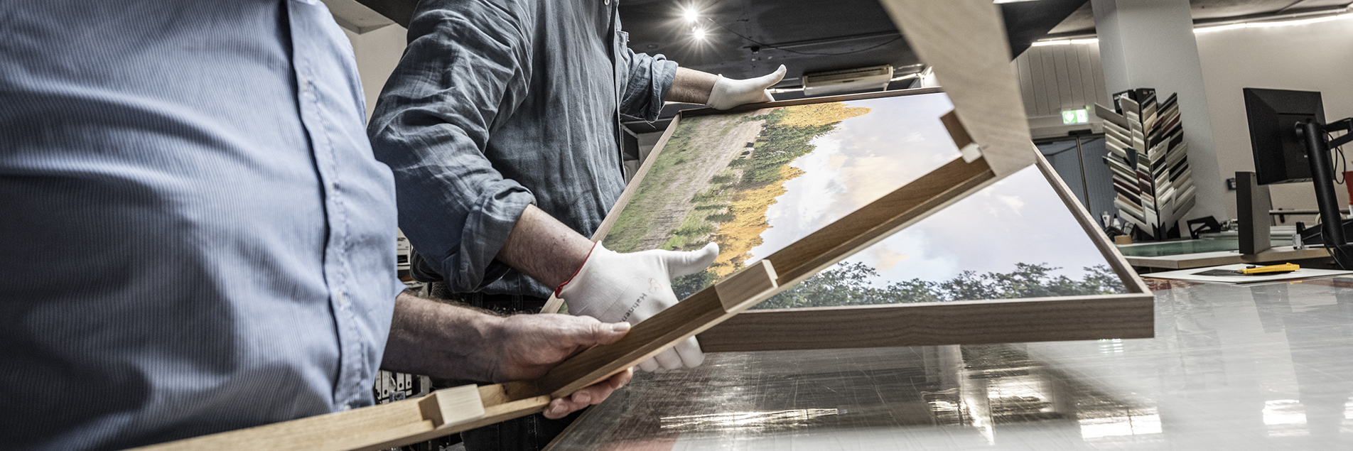 Schattenfugenrahmen aus lokaler Produktion