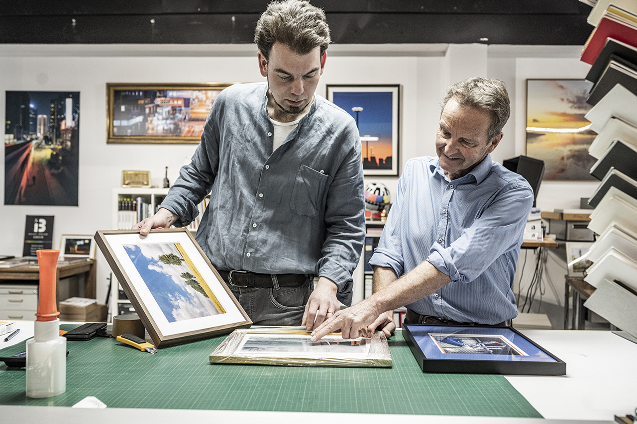 Frank Reimer und Marius Gosch mit Motiven von Heinz Teufel im Fine Art Print